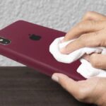 بهترین روش برای تمیز کردن قاب گوشی چیست؟ بررسی انواع راه حل ها بهترین روش برای تمیز کردن قاب گوشی چیست؟ بررسی انواع راه حل ها