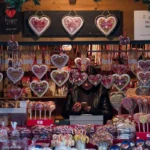 در این کشور کارفرمایان به همه کارگران خود پاداش کریسمس ۶۴۰ یورویی می‌دهند