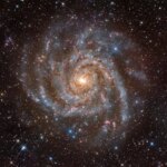 کهکشانی در دل زرافه؛ قاب شگفت‌انگیز ناسا