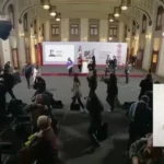 زلزله نشست خبری رئیس‌جمهور مکزیک را مختل کرد