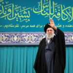 خصوصیت «فتنه اخیر» این بود که شخص «رئیس‌جمهور آمریکا» شخصاً در آن دخالت کرد/ «ملت ایران» همانطور که «کمر فتنه» را شکست «کمر فتنه‌گر» را هم باید بشکند