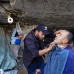 تصاویر؛ آرایشگری بر لبه آوار