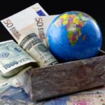 اقتصاد 2025 در یک نگاه؛ رالی طلا، سقوط دلار