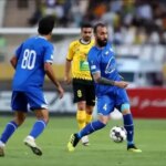 پوشش زنده ؛ سپاهان مقابل استقلال [ ۱ – ۲ ] / گلزنی پدیده آبی‌ها