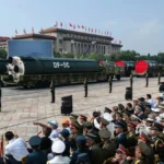 سه عقرب در یک بطری / پایان عصر نیو استارت