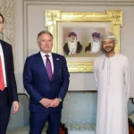 تصویری از حضور فرمانده سنتکام در هیئت مذاکره کننده امریکا