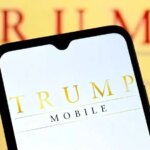 اولین تصویر واقعی گوشی ترامپ T1 که دیگر «ساخت امریکا» نیست!